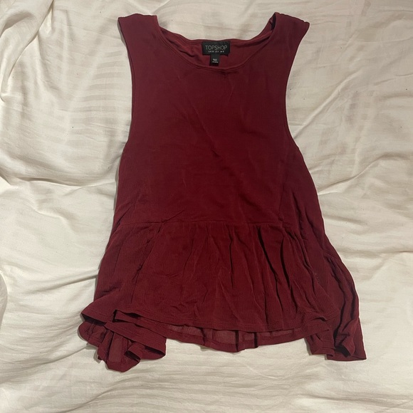 Flowy Tank🌸 - Picture 2 of 4